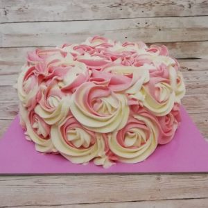 torta in panna rose cake rosa