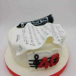 torta musicista in pasta di zucchero