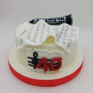 torta musicista in pasta di zucchero