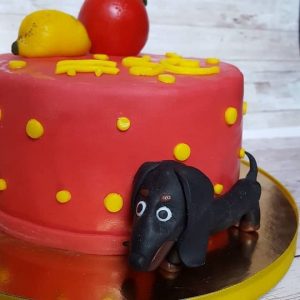 torta bassotto in pasta di zucchero