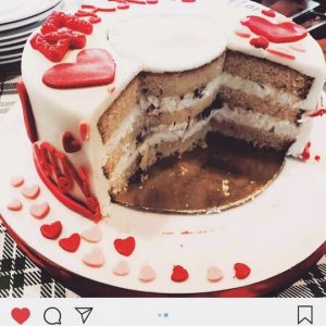 torta cioccolato in pasta di zucchero