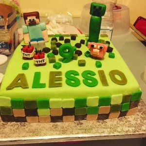 torta minecraft in pasta di zucchero