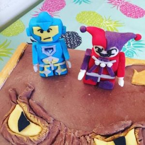 torta lego in pasta di zucchero