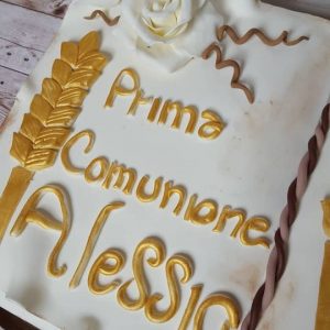 torta comunione in pasta di zucchero