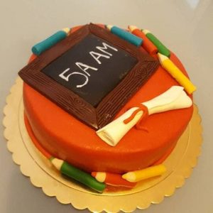 torta scuola in pasta di zucchero