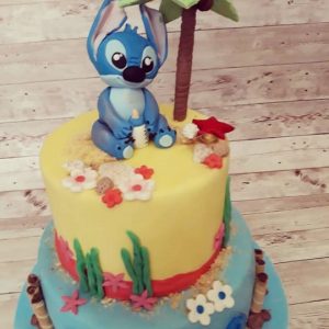 torta sticht in pasta di zucchero