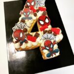 cream tart numero tema spiderman